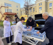 20 октября глава муниципального округа Печатники в городе Москве Алексей Алексеевич Урюпин совместно с аппаратом Совета депутатов собрал новую партию гуманитарной помощи и передал в военный госпиталь им. Н.Н. Бурденко для наших бойцов.
